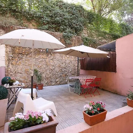 Traditional House W/ Terrace Lisbon