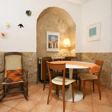 Apartment Traditional House W/ Terrace Lisbon